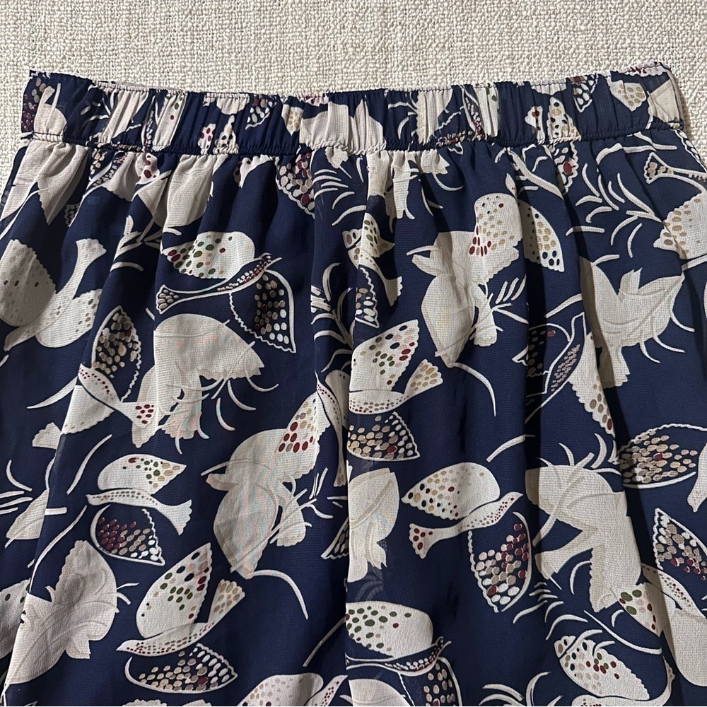 OLD NAVY Navy Blue White Dove Pleated Mini Skirt Bird Chiffon Whimsical Women XS - Picture 7 of 13
